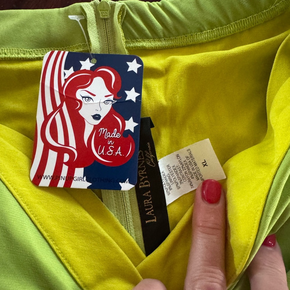 Laura byrnes pin-up girl clothing Michaela dress nwt XL chartreuse (rare) - Picture 2 of 5